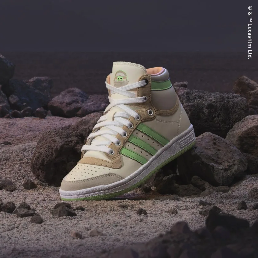 the-child-sneakers-adidas-mandalorian