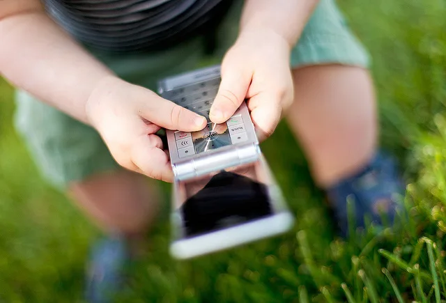 best emergency cell phone for kids