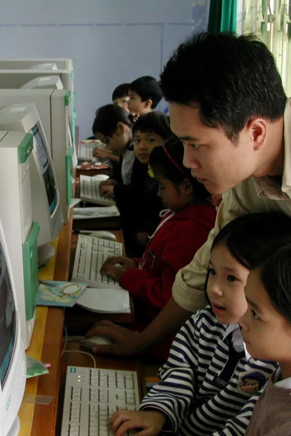 Ways to recycle or donate your old tech: Vietnam Vets of America makes donations incredibly easy