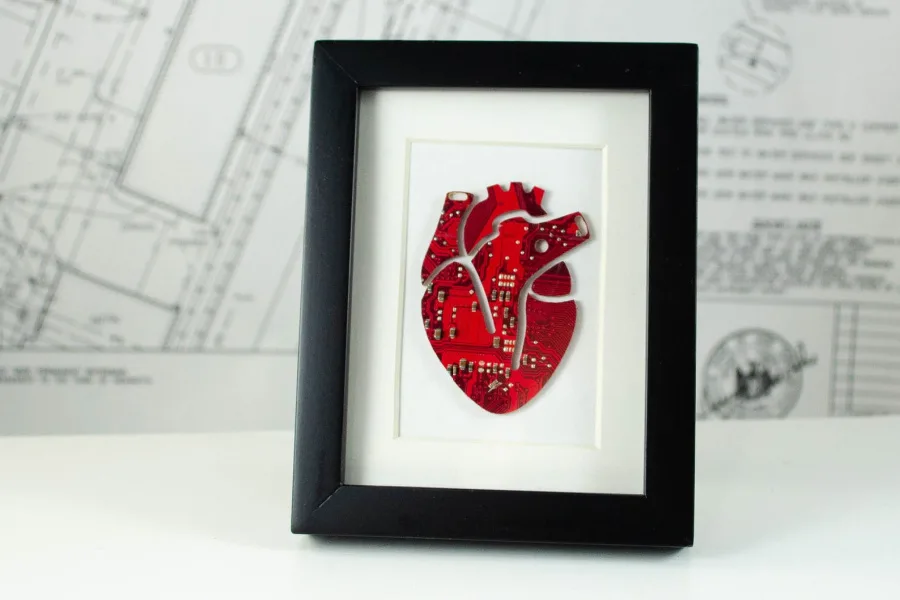 10 cool Valentine's gifts for geeks + gamers