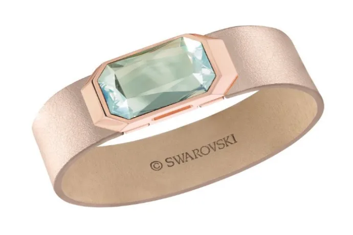 USB Bracelets from Swarovski make an amazing geeky Valentine's Day gift