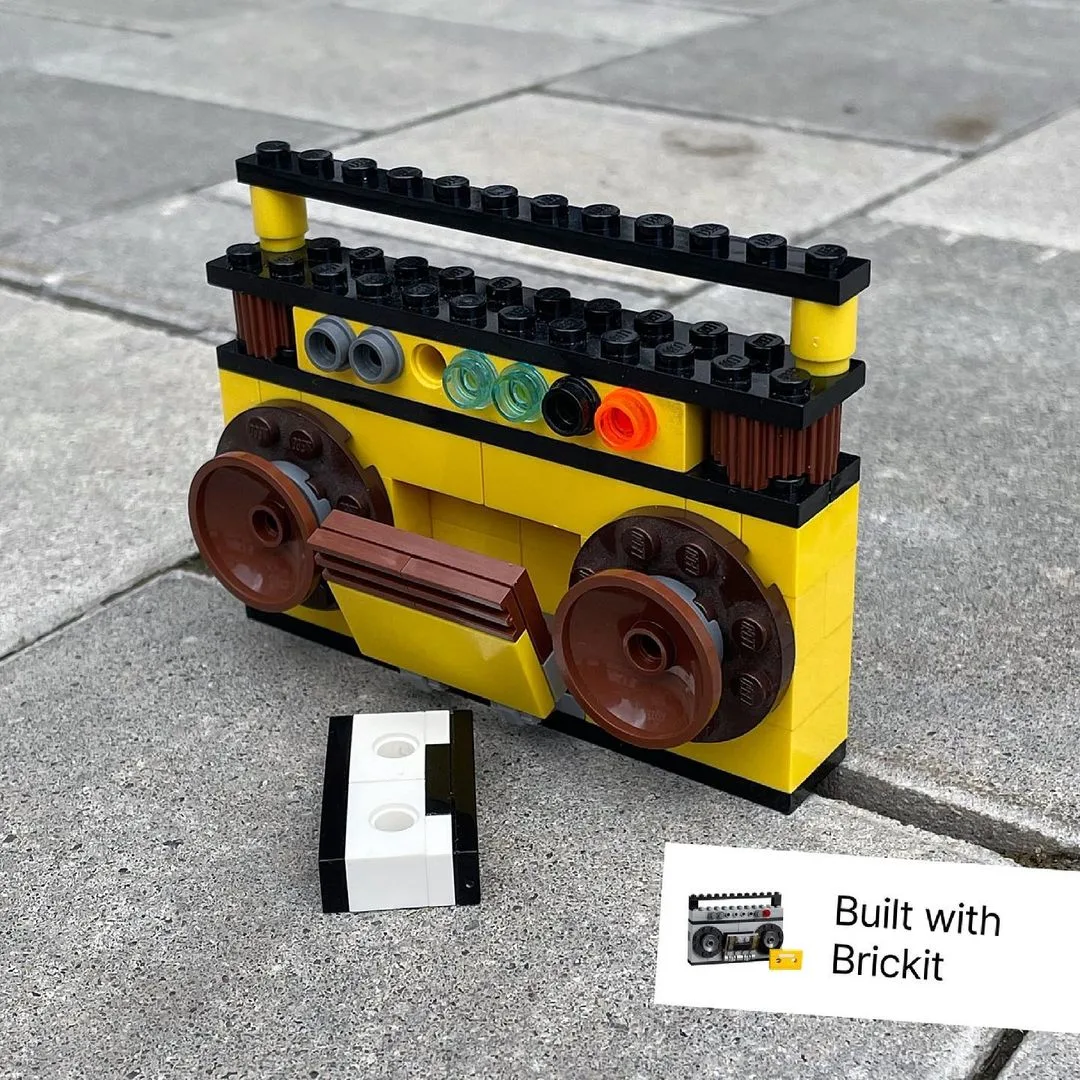 This tiny ship is one of the cool LEGO ideas you get from the Brikit app, which scans your LEGO bricks then offers ideas
