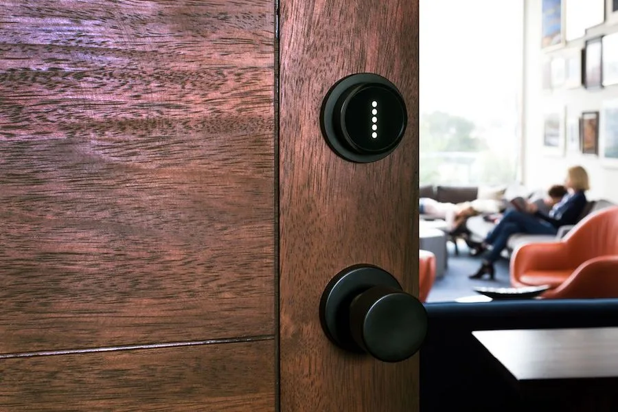 Ditch your keys with these 3 smart locks for families: Otto
