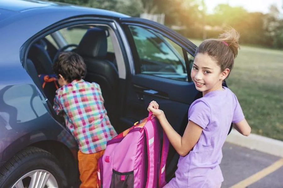 Figure8 carpooling app: Easily find a ride for your kid to their activities