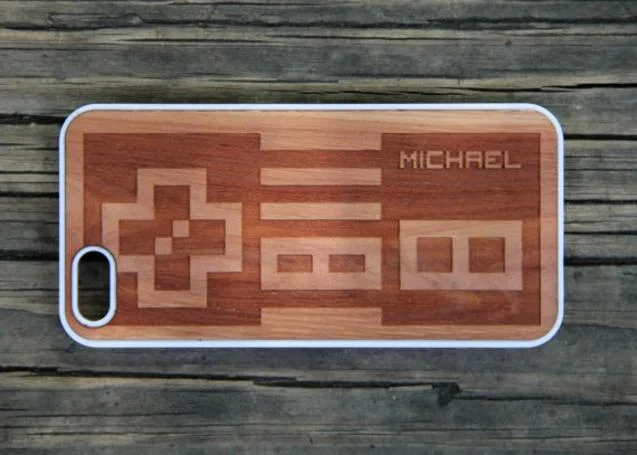 personalized-wooden-iphone-case-nintendo-8-bit
