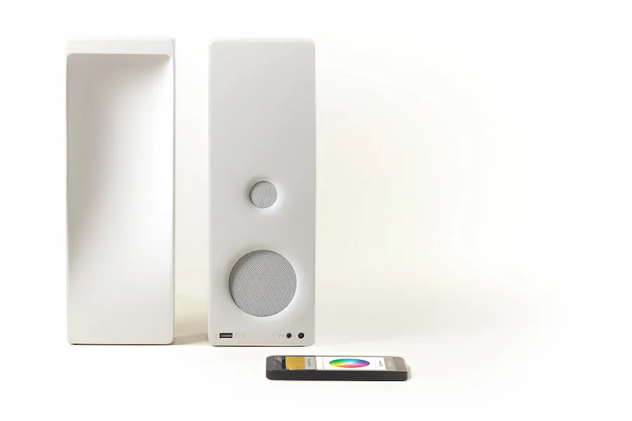 cromatica-lamp-speaker-white