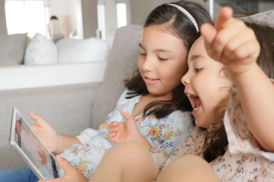 3 safe YouTube alternatives for kids, from preschool to tweens and older