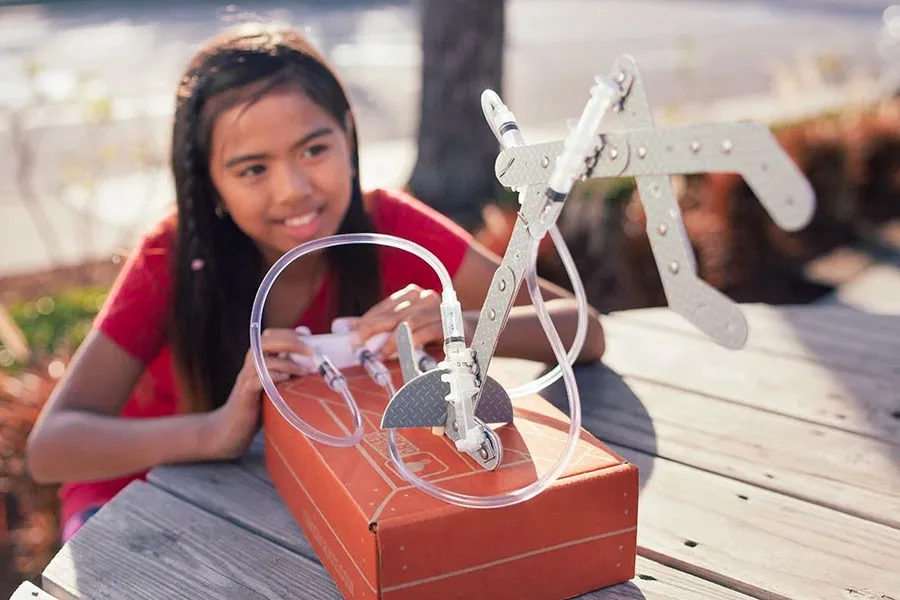 Best STEM and geeky subscription boxes for kids, teens, and adults like Tinker Crate from Kiwi Crate