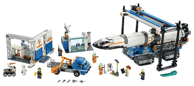 LEGO-moon-landing-sets-rocket-ship
