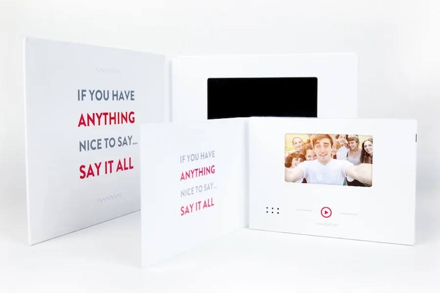 Send a heartwarming gift to teachers this holiday with Tribute.co