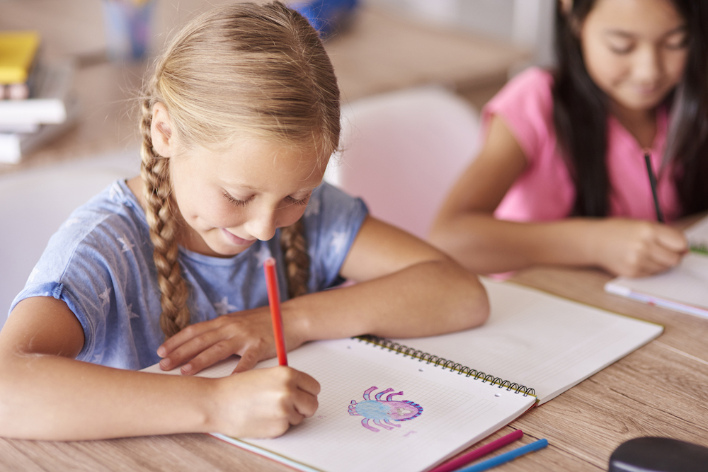 Great science activity ideas for grade schoolers | Cool Mom Tech science guide in partnership with Disney's A Wrinkle in Time