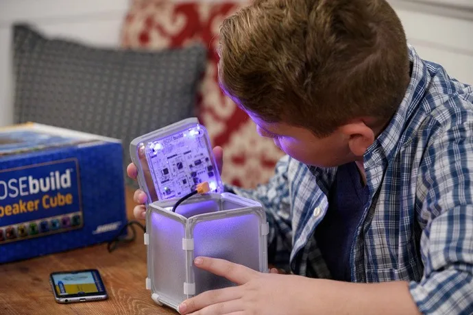 BOSEbuild Speaker Cube