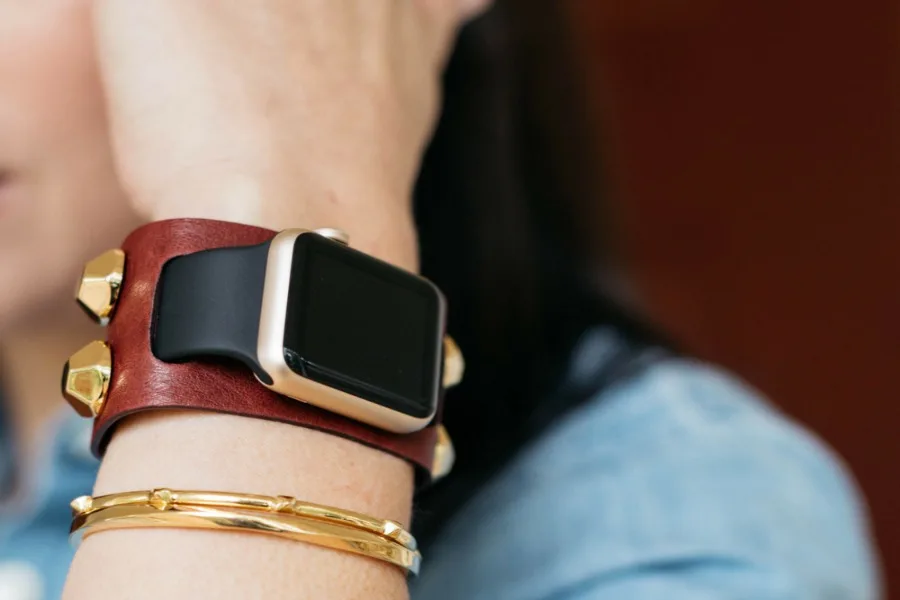 Stylish tech holiday gifts: Cool Mom Tech Holiday Tech Guide 2016