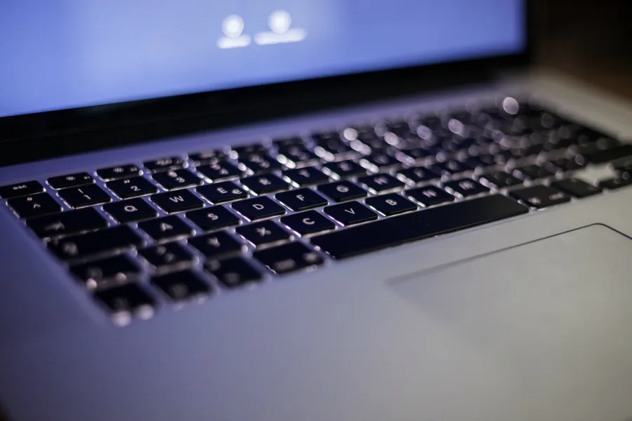 How to fix your new Macbook butterfly keyboard
