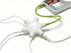 The Belkin Rockstar means no more headphone fights