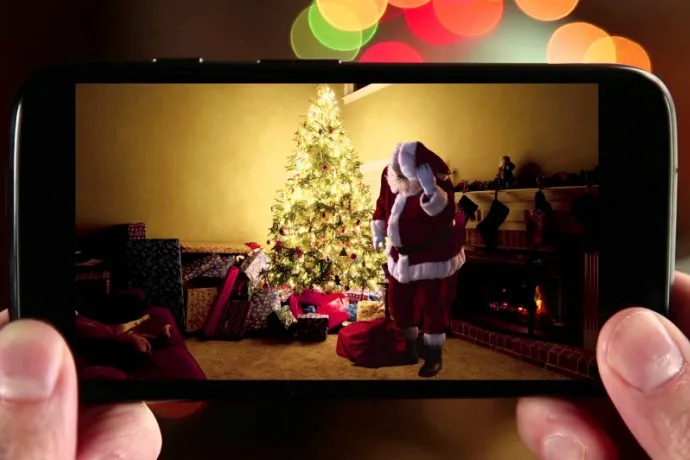 Kringl Proof of Santa app: Amazing way to show him right in your own home the morning after
