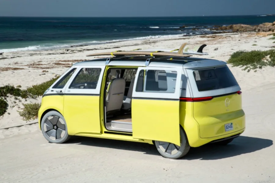 Volkswagen's new concept electric VW van. Love!!