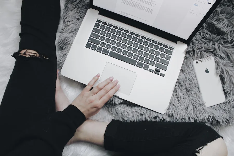 Smart tips for organizing digital clutter.