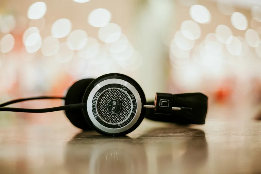 5 podcasts I listened to in May: Committed with Jo Piazza