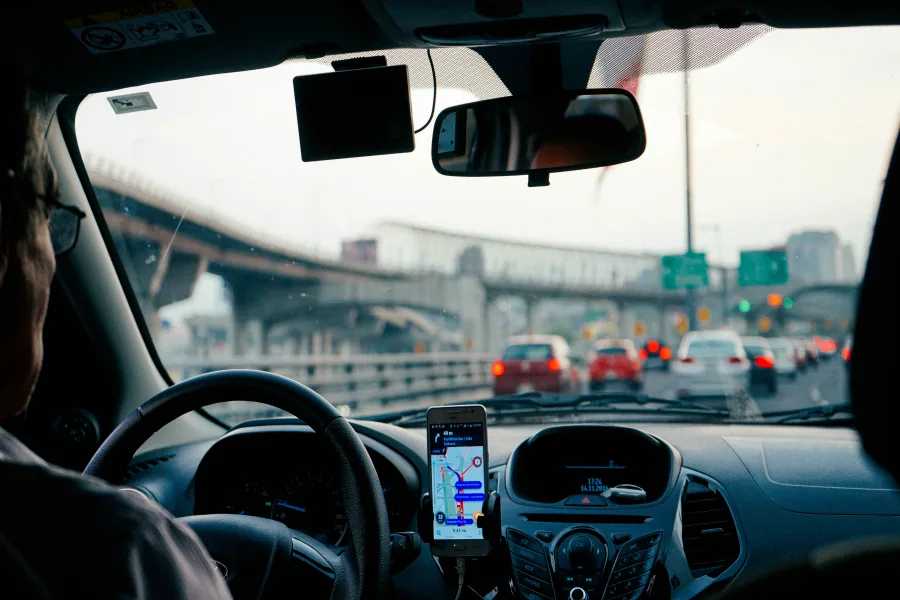 6 things parents need to know about ride sharing