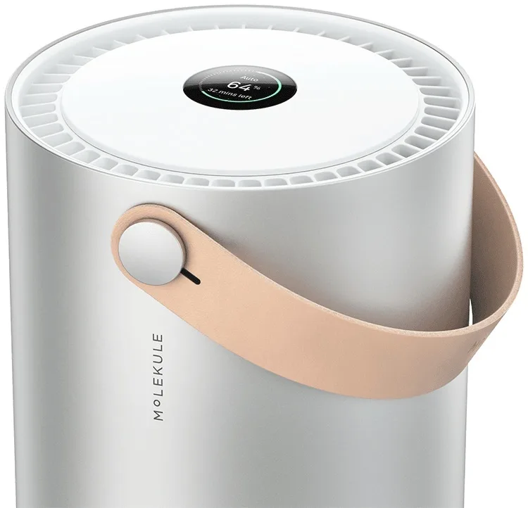 The Molekule Nano uses a simple screen to control your settings.