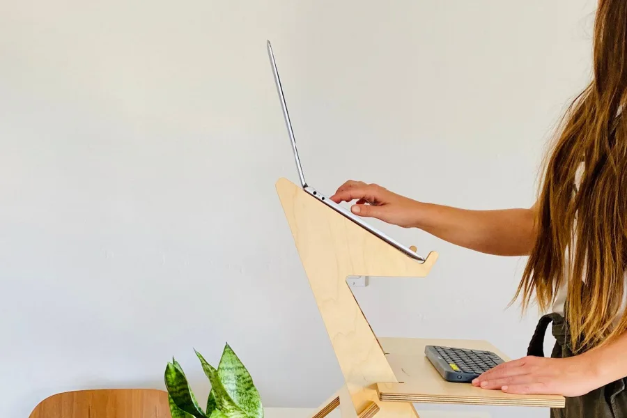 5 ergonomic laptop accessories to think about for your work and study set-ups